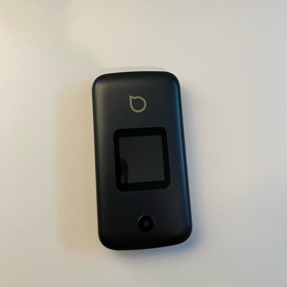 Black Flip Phone with Screen